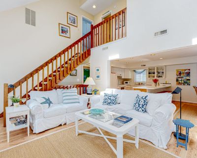 4 Bedroom 2BA Retreat Vacation Rental in Town of South Bethany - Cat Hill 417 Tamarack...