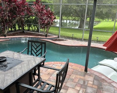 Unfurnished Room for Rent - Must love Huskies