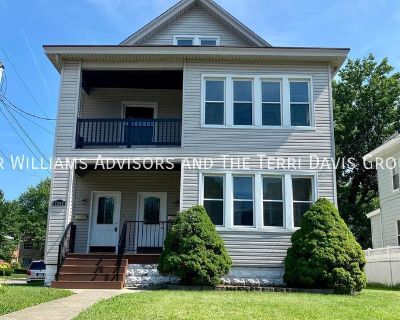 3 Bedroom 2BA Condo For Rent in Cincinnati, OH