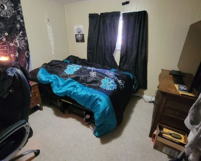 Victoria - Needs a House on iROOMit or a Room