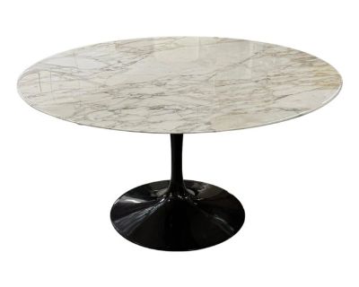 Eero Saarinen for Knoll Marble Pedestal Tulip Dining Table