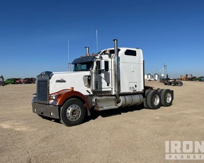 2007 Kenworth W900 6x4 T/A Sleeper Truck Tractor