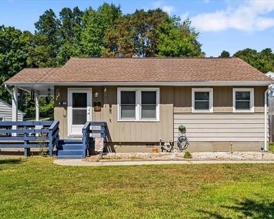2 Bedroom 1BA 905 ft Single Family House For Sale in Asheboro, NC