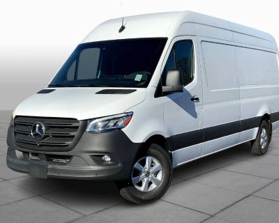 Used 2024 Mercedes-Benz Sprinter Crew Van 2500