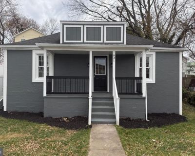 2 Bedroom 1BA 1299 ft Single Family House For Sale in Charles Town, WV