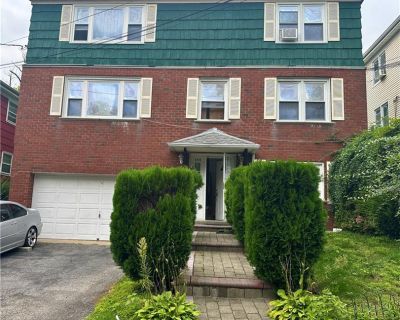 3 Bedroom 1BA 1400 ft House For Rent in Mount Vernon, NY