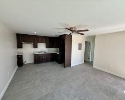 Agua Caliente Apartments. image_url. On-site laundry Patio / balcony Pet friendly Pool Ceiling fan Garbage disposal Unit Amenities ceiling fan garbage disposal patio / balcony range refrigerator Property Amenities on-site laundry pool cats allowed dogs allowed. Pets allowed. 1 Bedroom. 1 Bathroom. 525 ft