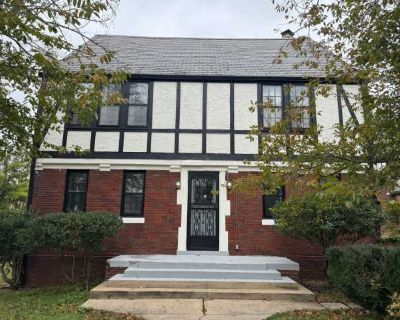 5 Bedroom 3.5BA 3488 ft Pet-Friendly Apartment For Rent in Anniston, AL