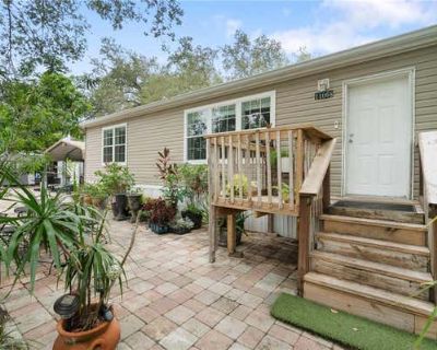 3 Bedroom 2BA 1404 ft Manufactured Home For Sale in BONITA SPRINGS, FL