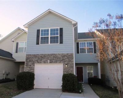 4 Bedroom 2.5BA 1523 ft Apartment For Rent in Gainesville, GA