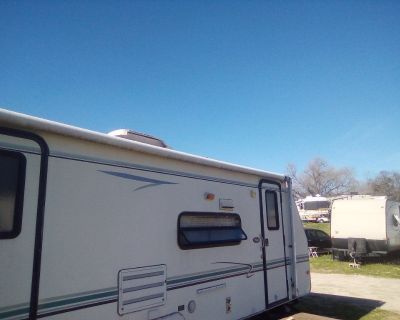 2001 Rockwood ultralight RV tow along