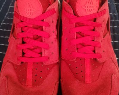 Nike Air Huarache Run Gym Red Athletic Running Shoes Women s Sz 10