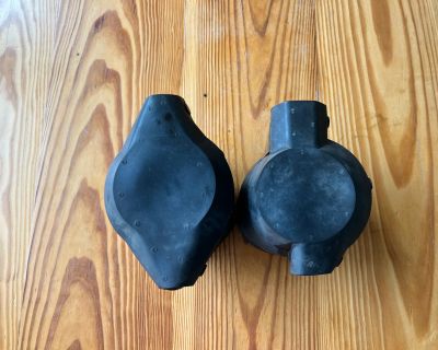 SC: FJ60 and FJ62 Distributor Cover Boots