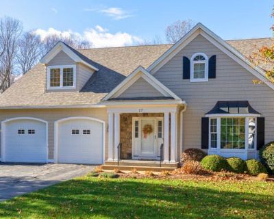 3 Bedroom 4BA 3016 ft Single Family Home For Sale in GLASTONBURY, CT