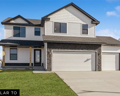 3 Bedroom 2BA 1809 ft Single Family House For Sale in Waukee, IA