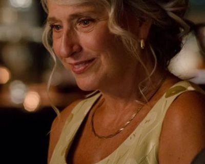 Former nurse. Clean, quiet, and helpful. Will take care of your home like my own.