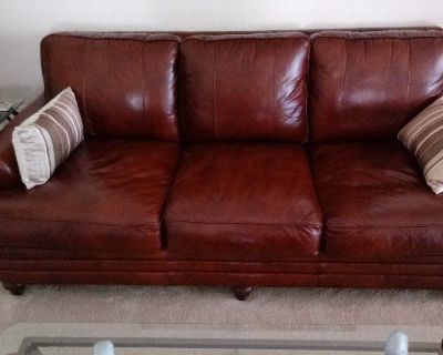 Burgundy Leather Couch like new