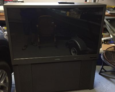 Mitsubishi 48" TV