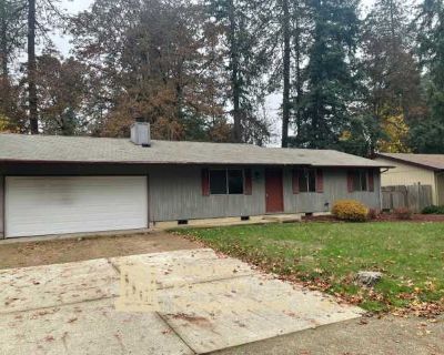 3 Bedroom 1BA 1050 ft Apartment For Rent in Veneta, OR