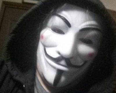 Edward - Needs an Apartment on iROOMit or a Room