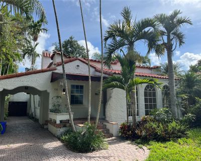 3 Bedroom 1BA 2007 ft House For Rent in Coral Gables, FL