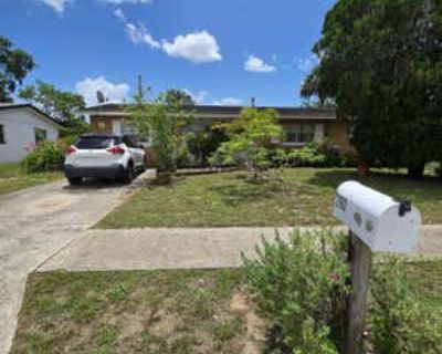 3 Bedroom 1BA 999 ft Single Family Home For Sale in TITUSVILLE, FL