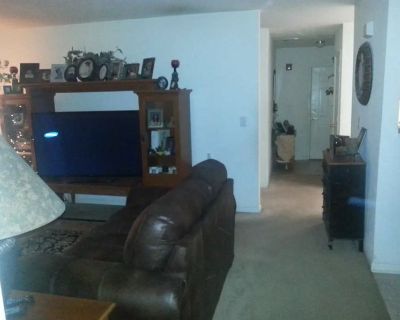 Unfurnished Room for Rent - Need new roomie by Aug 1st