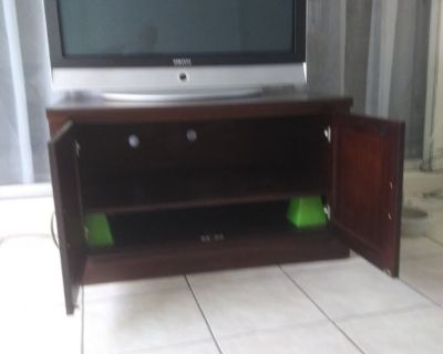 TV cabinet $15