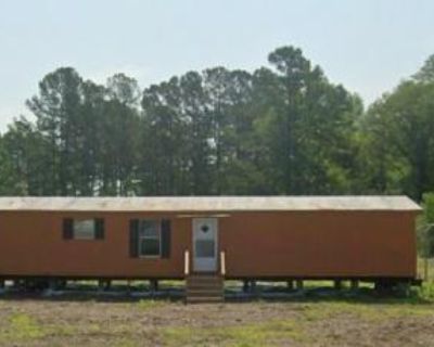 3 Bedroom 2BA 980 ft Mobile Home For Rent in Walterboro, SC