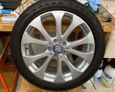 2017 E 300 SEDAN FULL SIZE SPARE TIRE...SAVED THE DAY