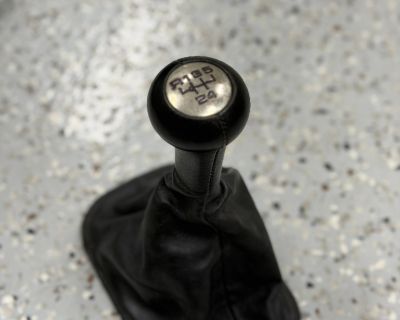 Porsche 964 shift knob and boot