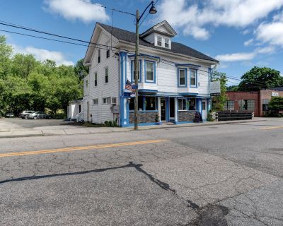 2121 ft Commercial Property For Sale in Sprague, CT