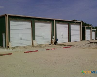 7401 S IH 35. Property for Rent in Belton, TX for $3,400. This 4,800 square foot property was built in 1999 on a lot size of 1.756.. GREAT LOCATION ON IH 35 BETWEEN BELTON AND SALADO! VISIBILITY FROM HIGHWAY. 3,600 SQUARE FEET METAL CONSTRUCTION BUILDING WITH ONE OFFICE AND ONE BATHROOM. LOADING DOCK. FOUR OH DOORS, TWO MAN DOORS. NOT HEATED OR COOLED. LOCATED INSIDE A BUSINESS PARK WITH OTHER ...