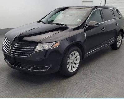 Used 2019 Lincoln MKT Standard