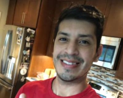 Esteban, 39 years, Male - Budget $900 per month Accommodation for For myself