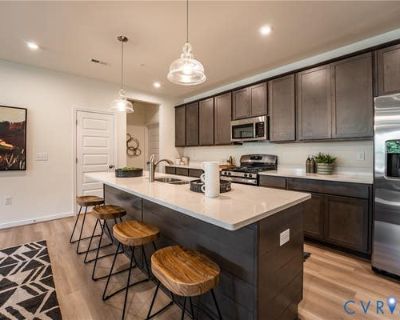 2 Bedroom 2BA 1287 ft Condominium For Sale in MIDLOTHIAN, VA