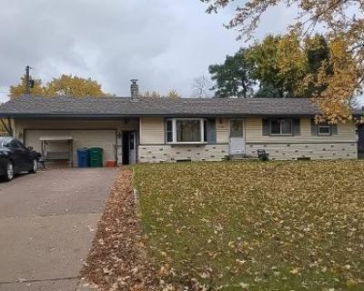 3 Bed 1 Bath Preforeclosure Property in Osseo, MN 55369 - 94th Ave N