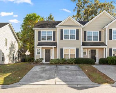 4 Bedroom 3BA 1788 ft Single Family Home For Sale in NORTH CHARLESTON, SC