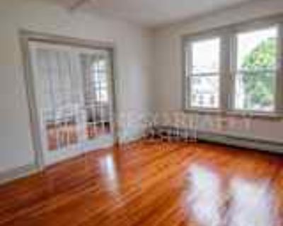 2 Bedroom 1BA 819 ft² Apartment For Rent in Hartford, CT 19 Lincoln St