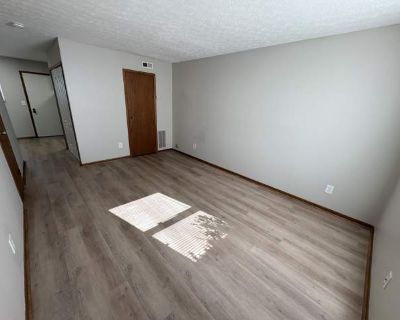2 Bedroom 1BA 883 ft Pet-Friendly Apartment For Rent in Columbus, OH