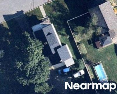 5 Bed 3 Bath Preforeclosure Property in Corinth, NY 12822 - Walnut St