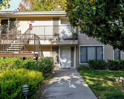 1 Bedroom 1BA 733 ft Condo For Sale in WALNUT CREEK, CA