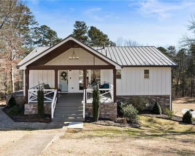 4 Bedroom 3BA 4200 ft Furnished House For Rent in Cumming, GA