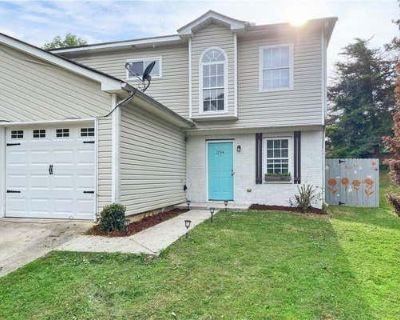 3 Bedroom 3BA 1649 ft Townhouse For Sale in DECATUR, GA