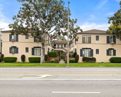 1 Bedroom 1BA 750 ft Apartment For Rent in Beverly Hills, CA