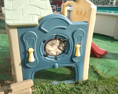 Child play house