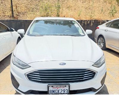 2020 Ford Fusion SE Sedan 4D