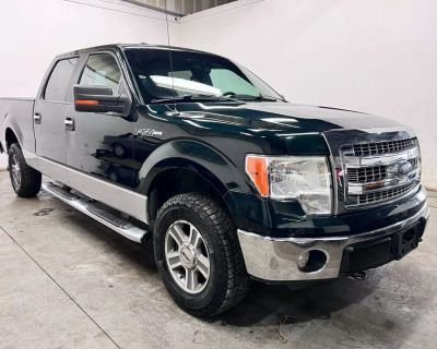 2013 Ford F150 SuperCrew Cab XLT Pickup 4D 5 1/2 ft