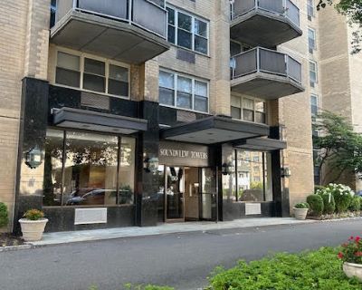 3 Bedroom 3BA 1680 ft House For Rent in Stamford, CT