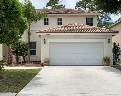3 Bedroom 2BA 2023 ft House For Rent in Greenacres, FL